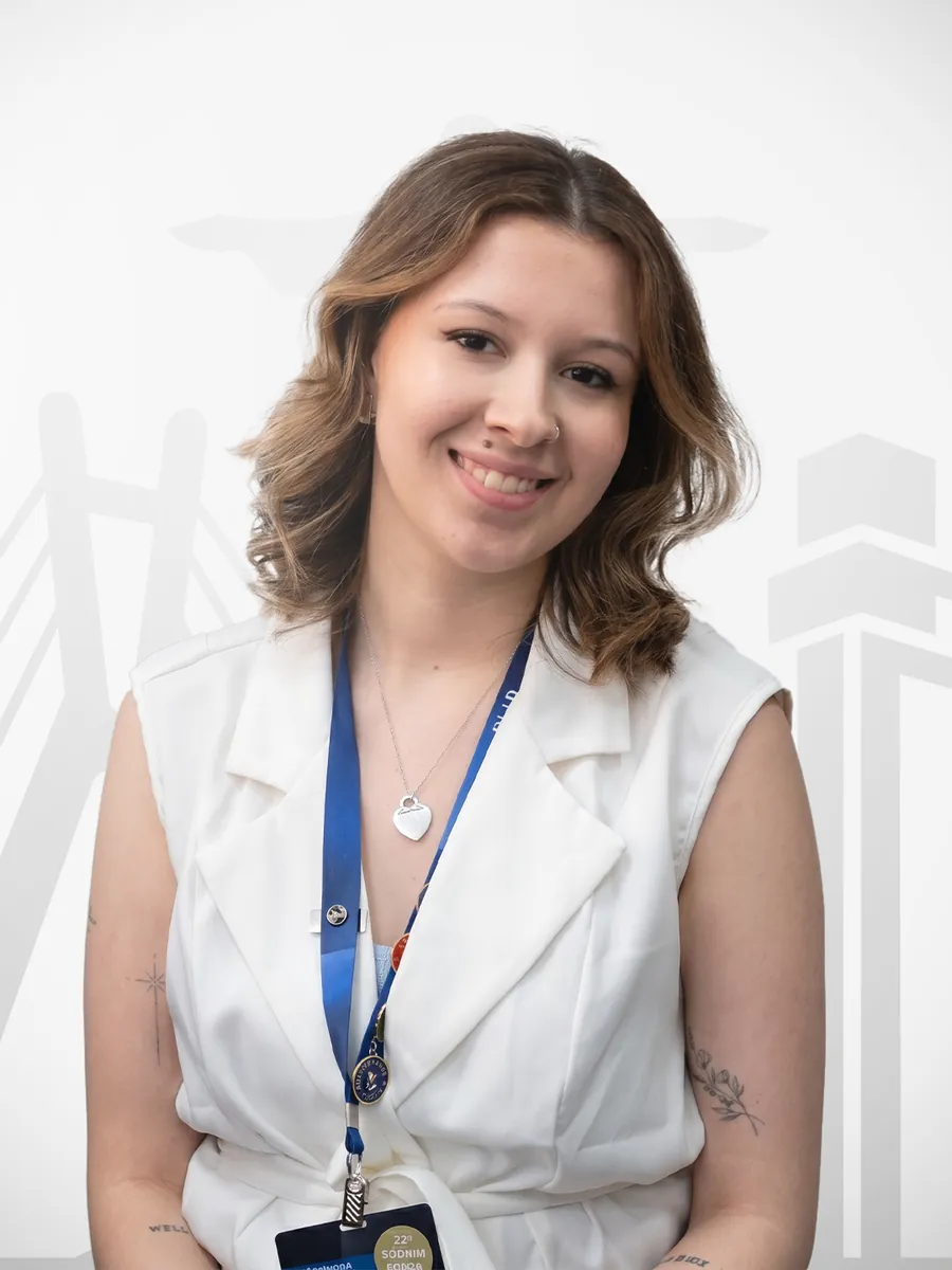 Portrait of Nicolle Peixoto Marin